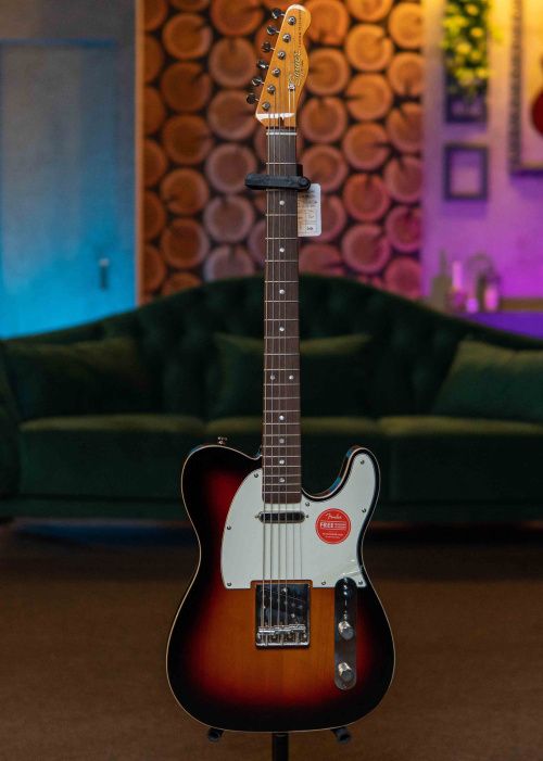 Squier Classic Vibe Baritone Custom Telecaster 3-Color Sunburst