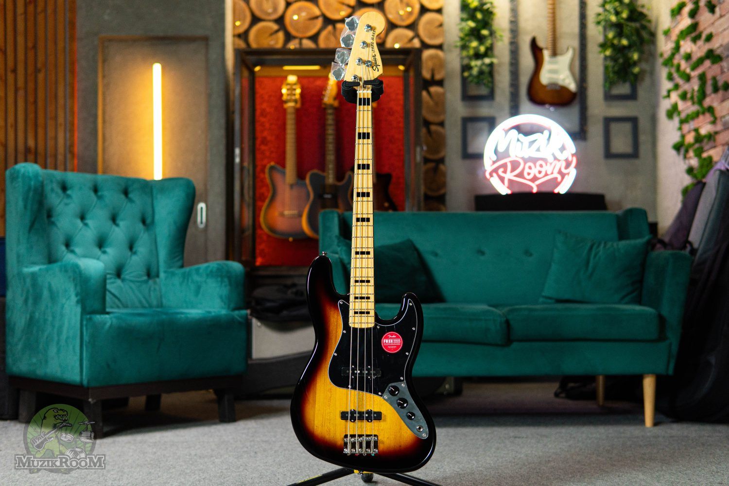 Squier Classic Vibe '70s Jazz Bass 3-Colour Sunburst