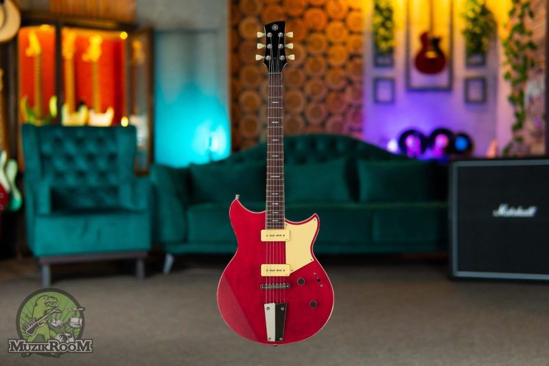 Yamaha Revstar RSS02T Fired Red
