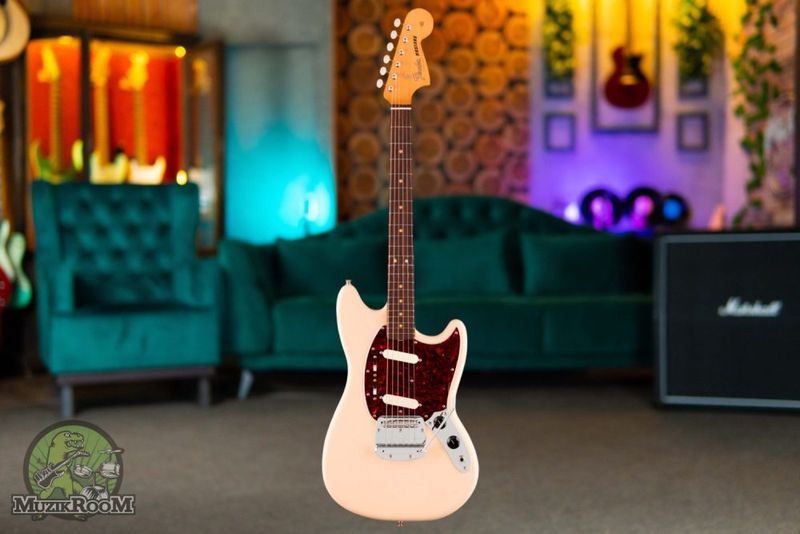 Fender Vintera III Mid '60s Mustang Olympic White