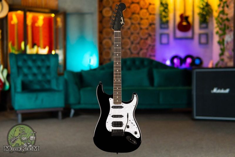 Fender Limited Edition Player Fusion Stratocaster HSS Black