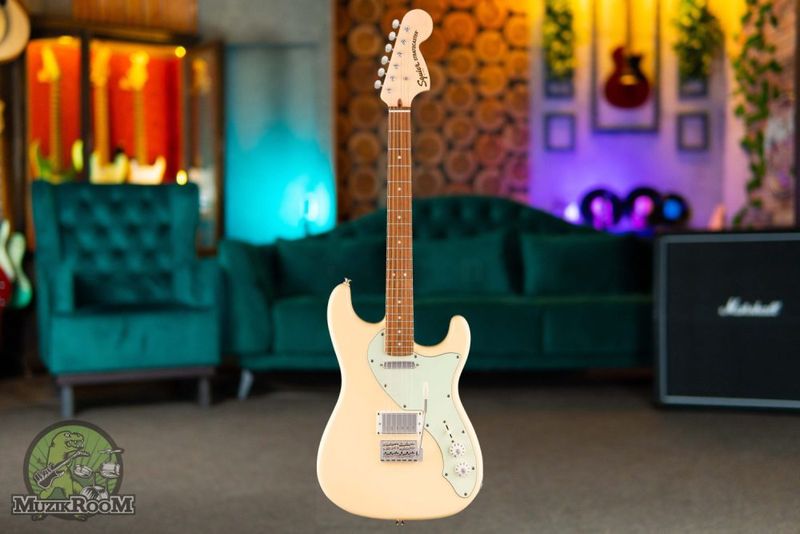 Squier Paranormal Stratocaster Deluxe Vintage White