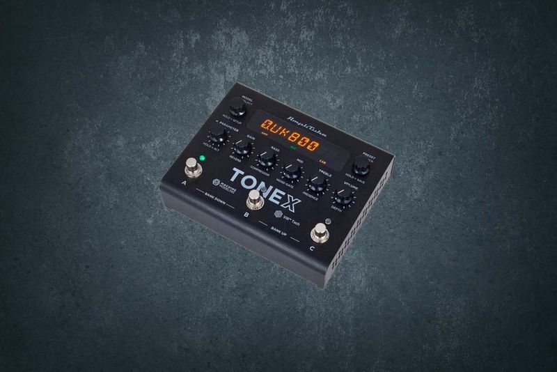 IK Multimedia ToneX Pedal