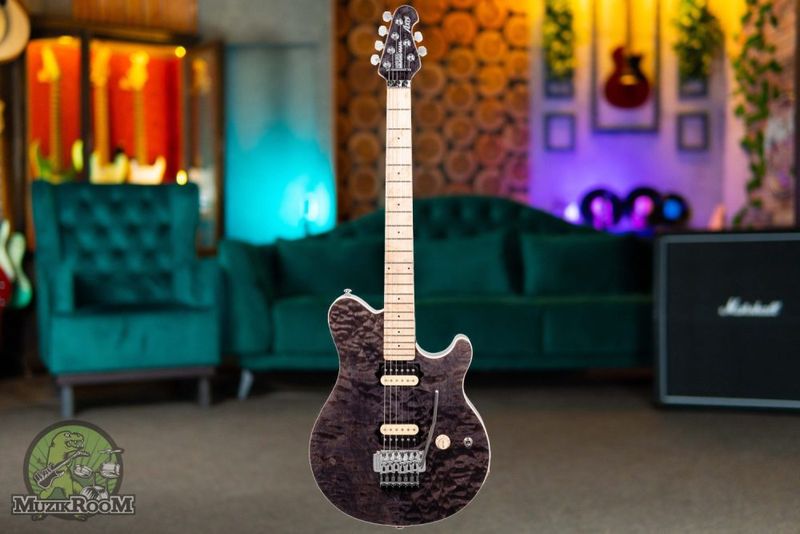 Music Man 30th Ann. Axis Quilt Translucent black
