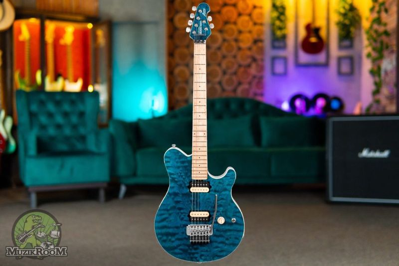 Music Man 30th Ann. Axis Quilt Translucent blue