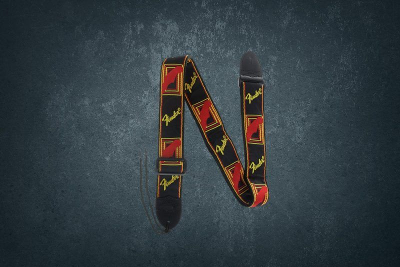 Fender WeighLess Monogram Strap Black / Yellow / Red