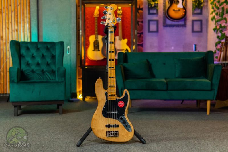 Squier Classic Vibe '70s Jazz Bass V Natural