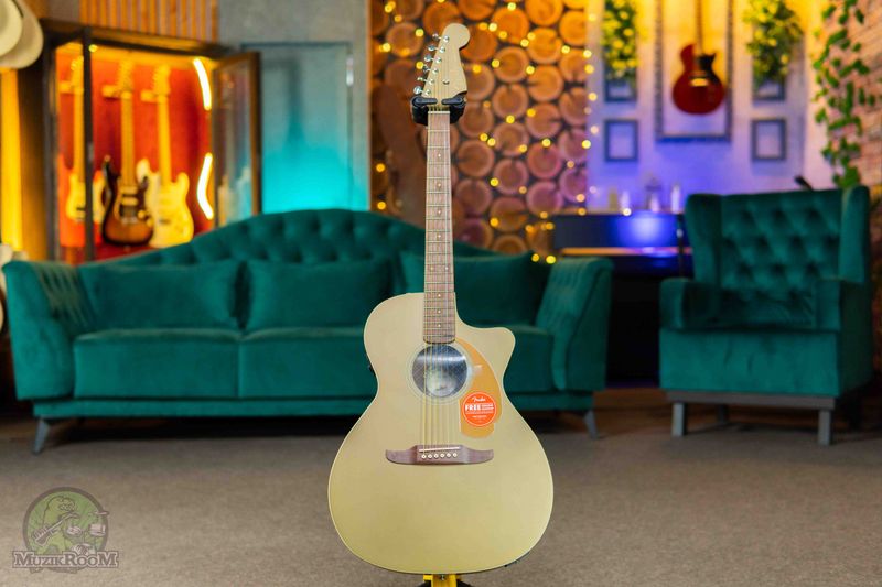 Fender Newporter Player Olive Satin