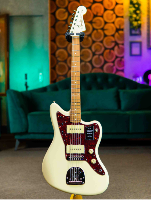 Fender Vintera '60s Jazzmaster PF Olympic White