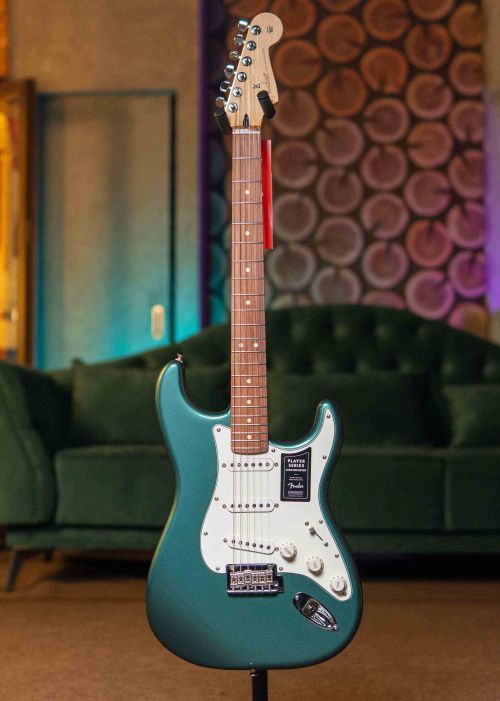 Fender LTD Player Stratocaster PF Sherwood Green Metallic