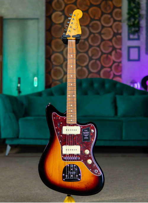 Fender Vintera '60s Jazzmaster Modified PF 3-Color Sunburst