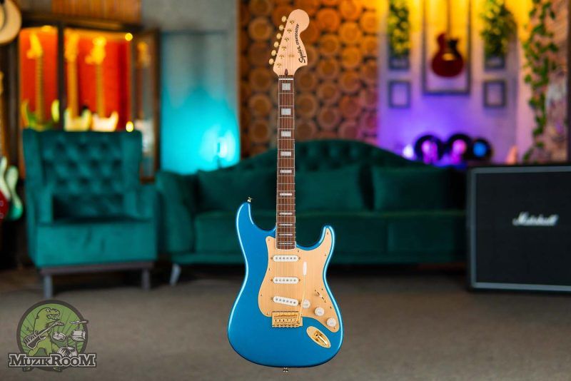 Squier 40th Anniversary Stratocaster Gold Edition LRL Lake Placid Blue