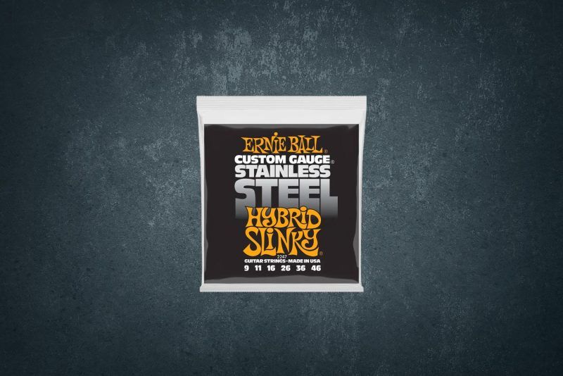 Ernie Ball 2247 Stainless Steel Slinky Hybrid, 9-46