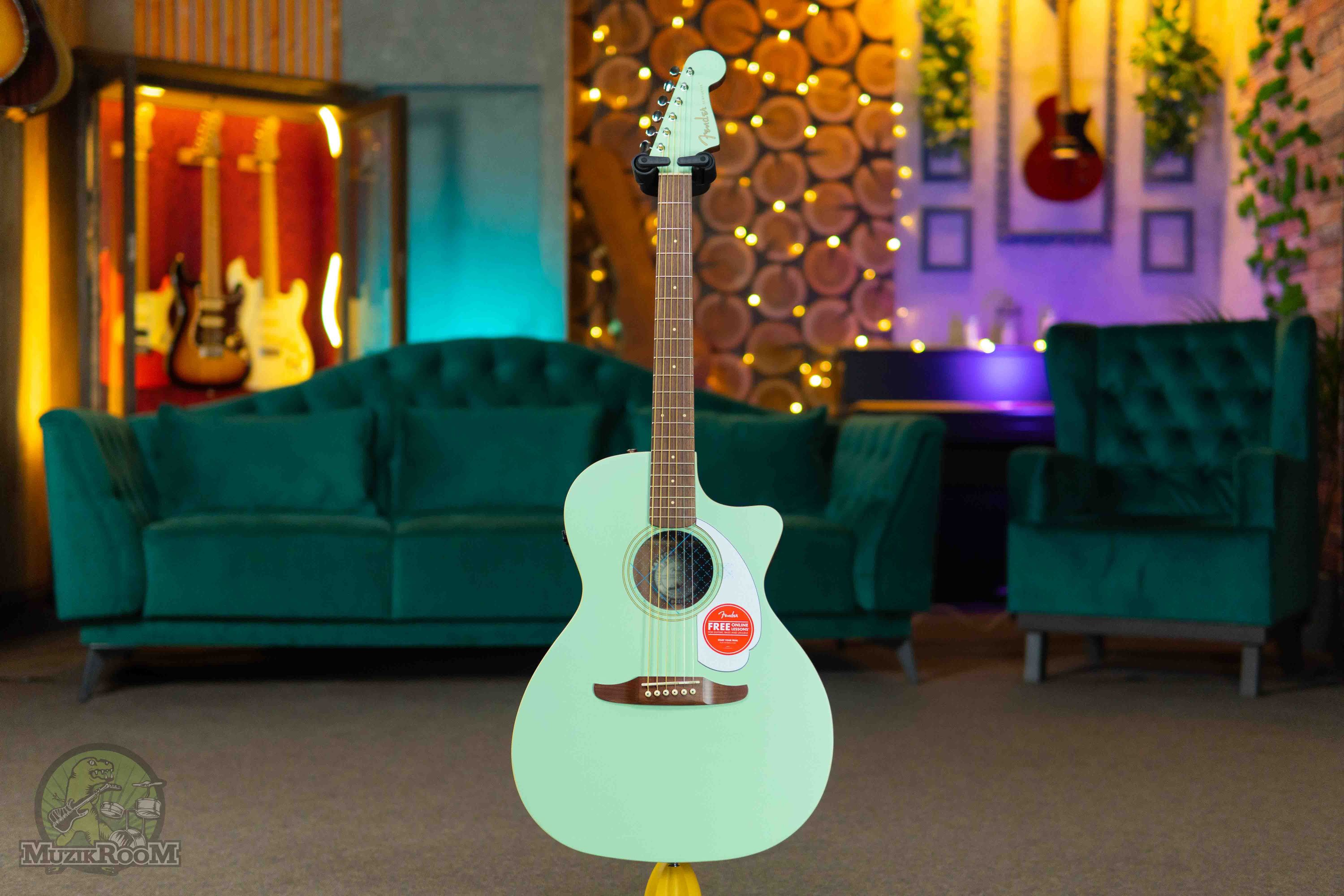 Fender Newporter Player WN Surf Green