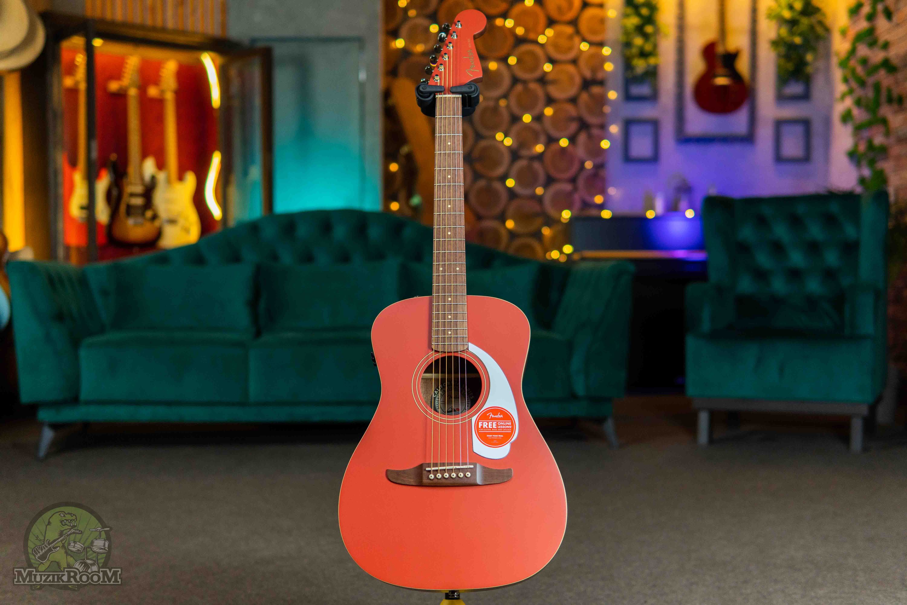 Fender Malibu Player WN Fiesta Red Matt