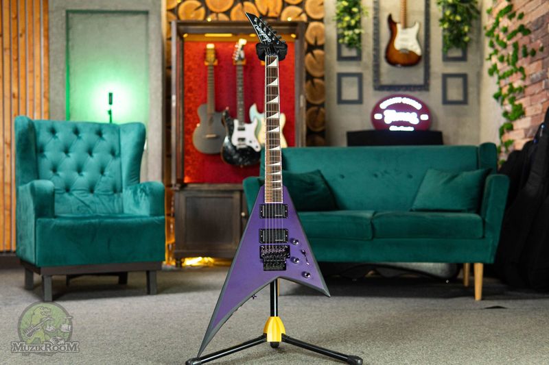 Jackson X Series Rhoads RRX24 Purple Metallic with Black Bevels