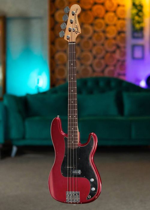 Fender Nate Mendel Precision Bass Candy Apple Red
