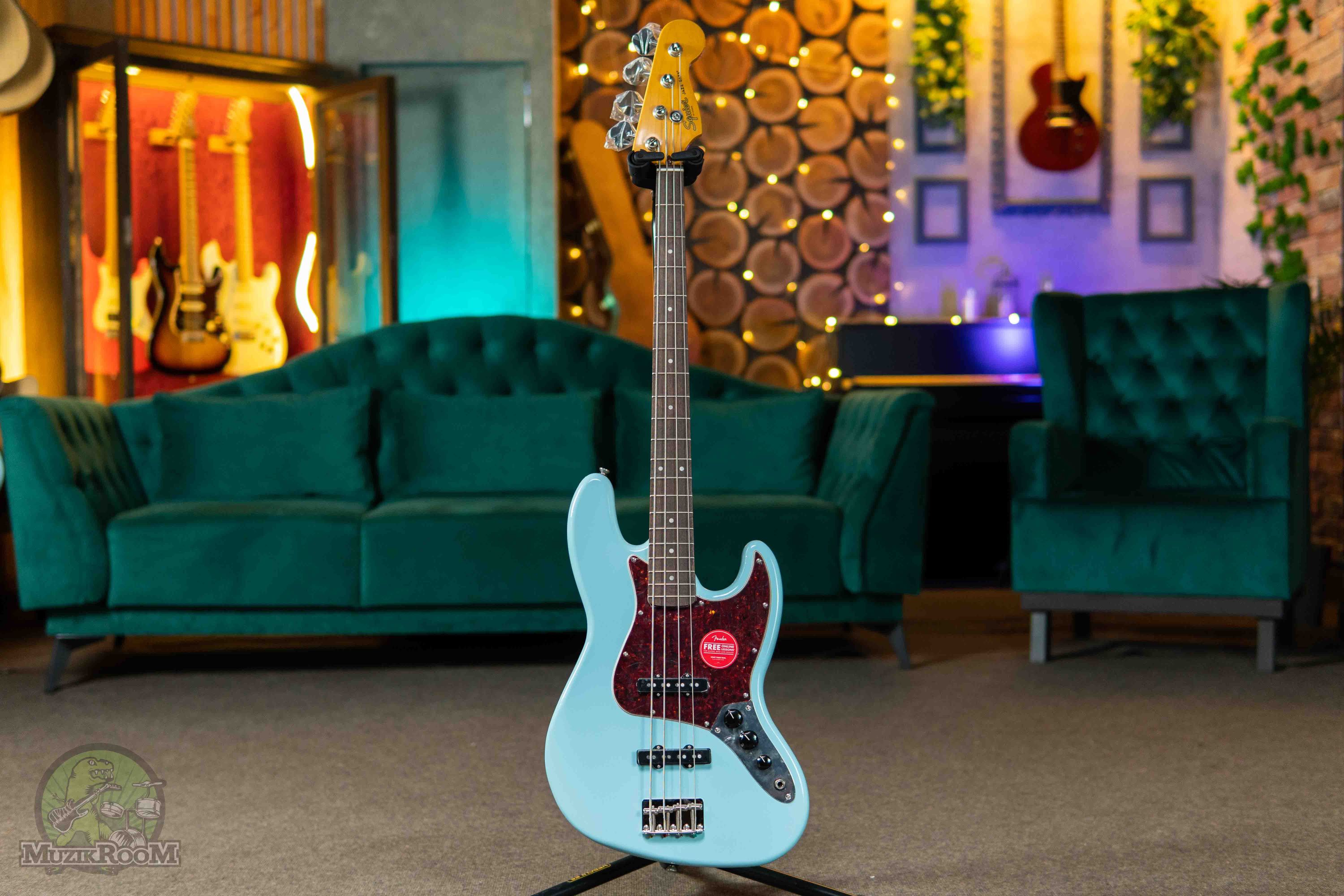 Squier Classic Vibe '60s Jazz Bass Daphne Blue