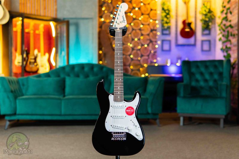 Squier Mini Stratocaster V2 Black