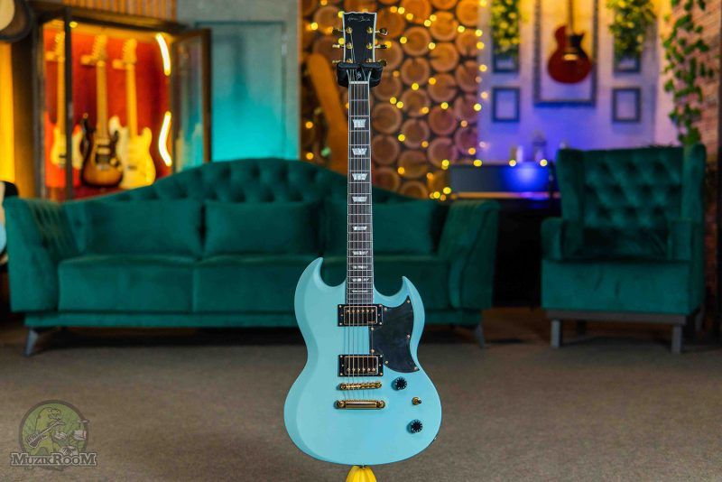 Harley Benton DC-DLX Gotoh Daphne Blue