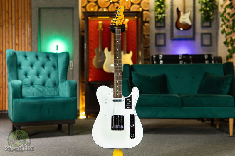 Fender American Ultra Telecaster RW Arctic Pearl