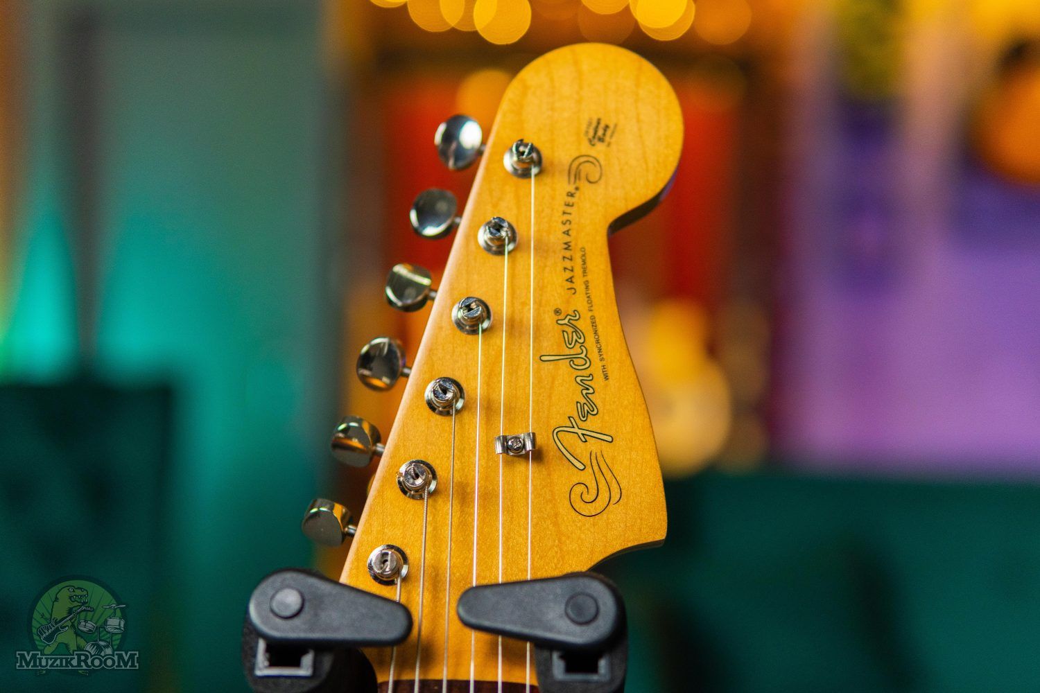 Электрогитары Fender - купить в Москве и Санкт-Петербурге