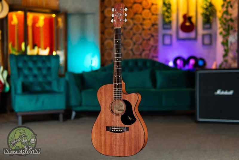 Maton EBW808C Blackwood