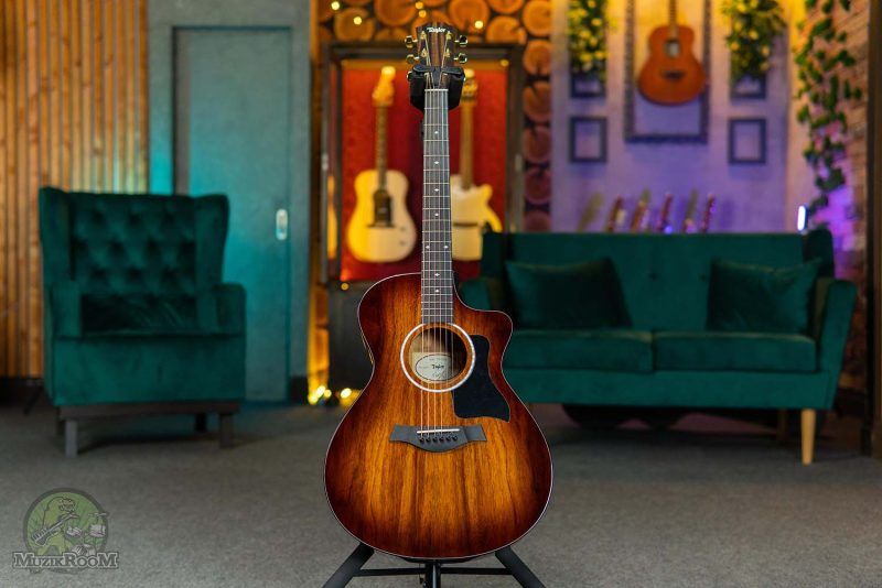 Taylor 222ce-K DLX