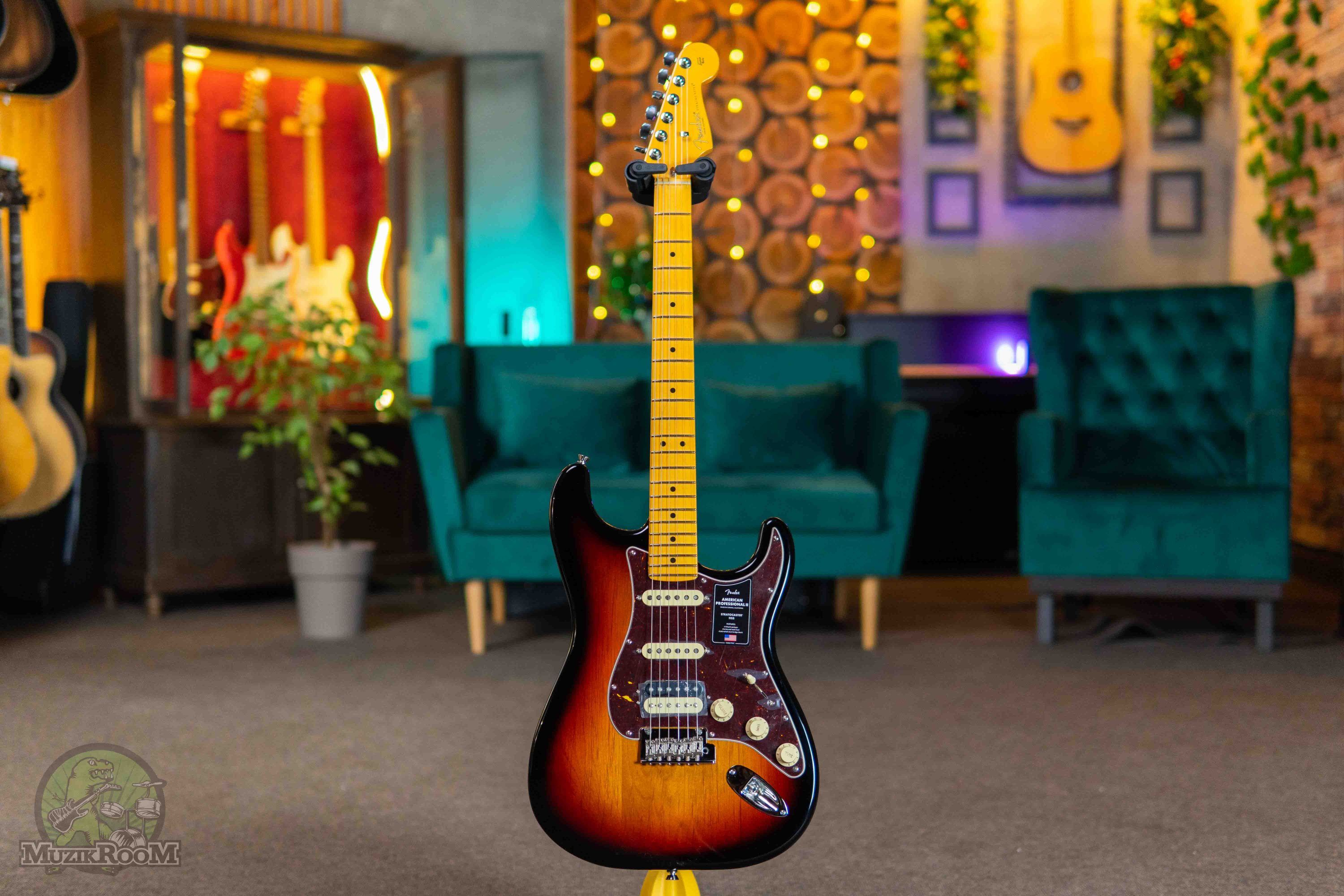 Fender American Professional II Stratocaster MN HSS 3-Colour Sunburst