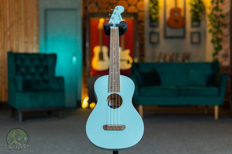 Fender Avalon Tenor Ukulele Daphne Blue