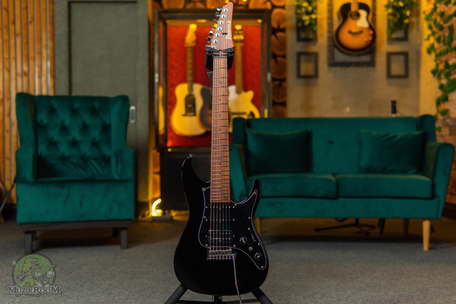 Ibanez Prestige AZ24047-BK Black