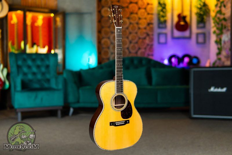 Martin Guitars OM-42
