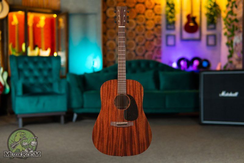 Martin Guitars D-15E
