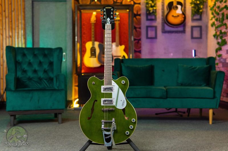 Gretsch G2604T LTD Streamliner Rally II Center Block with Bigsby Green Stain