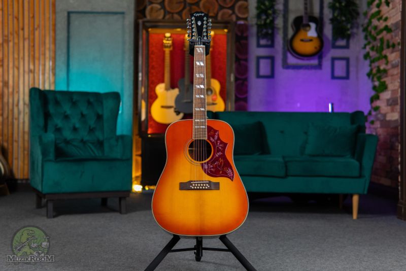 Epiphone Hummingbird 12-String Aged Cherry Sunburst