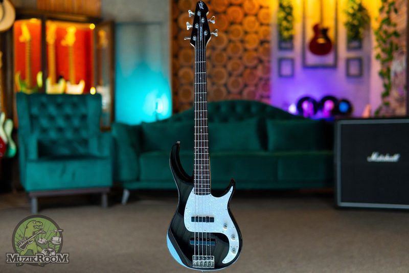 PEAVEY Milestone 5 Black