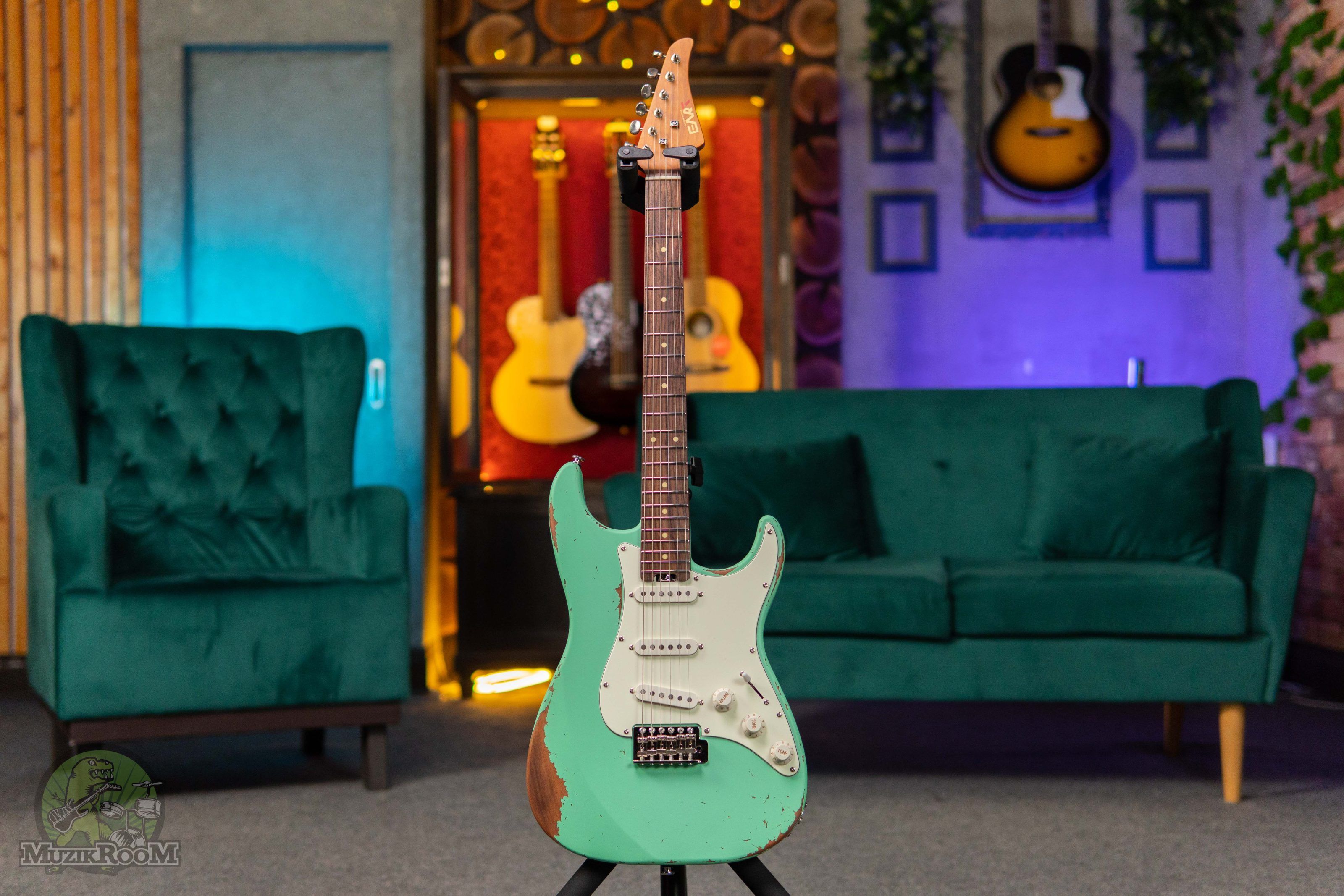 Eart Guitars Vintage-VS60 Surf Green