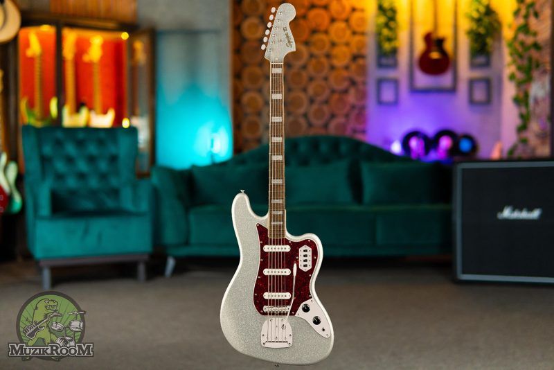 Squier Classic Vibe Bass VI Silver Sparkle