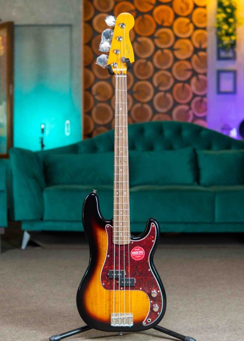 Squier Classic Vibe '60s Precision Bass 3-Colour Sunburst