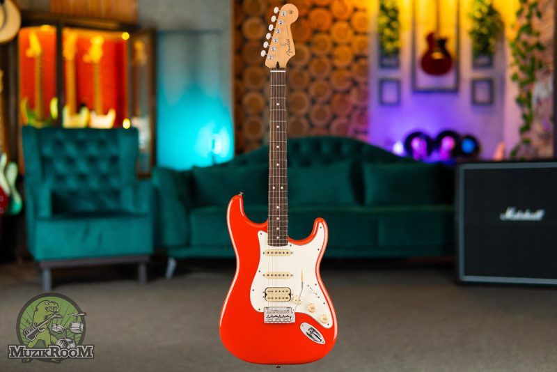 Fender Player II Stratocaster HSS RW Coral Red