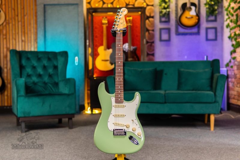 Fender Player II Stratocaster RW Birch Green