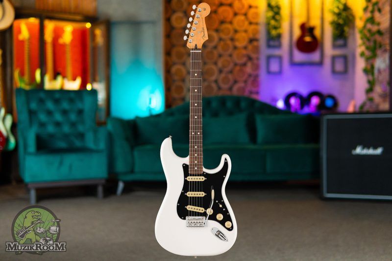 Fender Player II Stratocaster RW Polar White