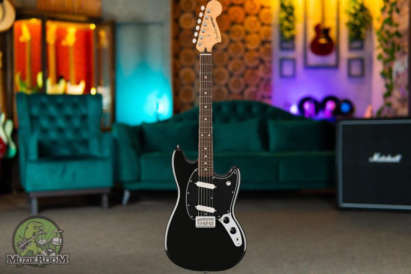 Fender Player II Mustang RW Black