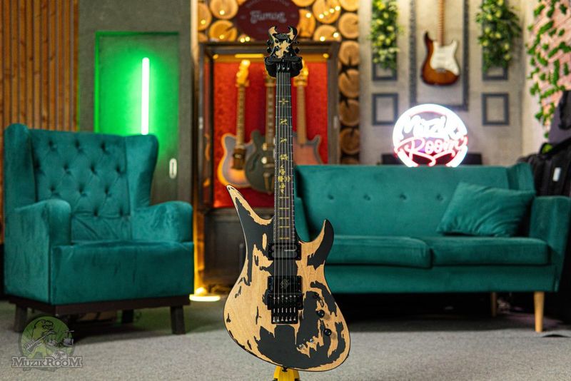 Schecter Synyster Gates Custom-S SBL