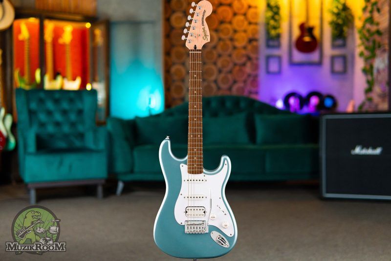 Squier Affinity Stratocaster Junior HSS IBM Ice Blue Metallic