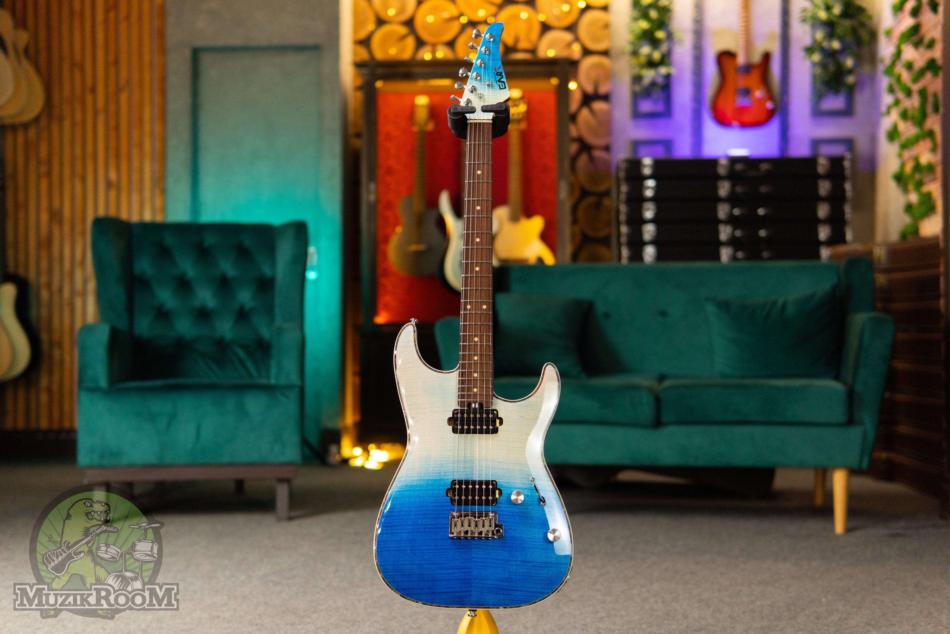 Eart Guitar EYP-Elite Blue Burst