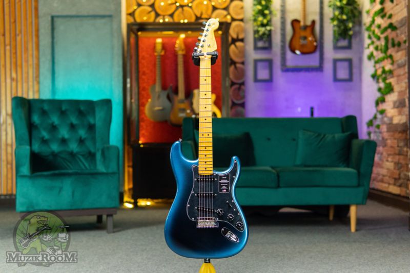 Fender American Professional II MN Dark Night