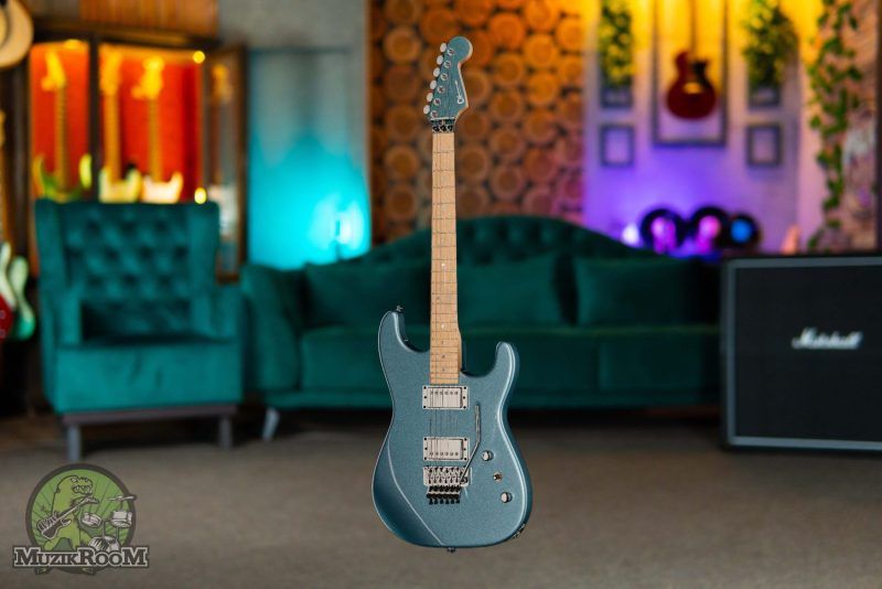 Charvel Custom Shop USA San Dimas Blue Ice Metallic