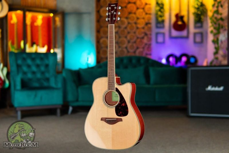 Yamaha FGX 820C NT II Natural