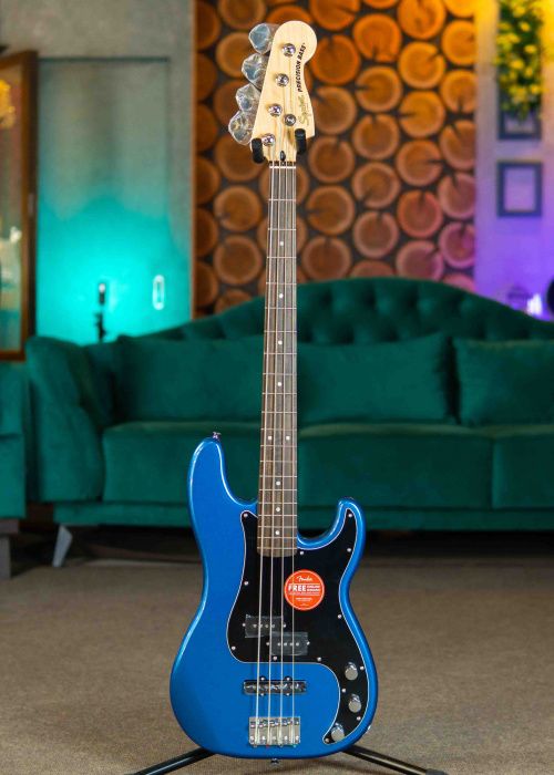 Squier Affinity Precision Bass PJ LRL Lake Placid Blue